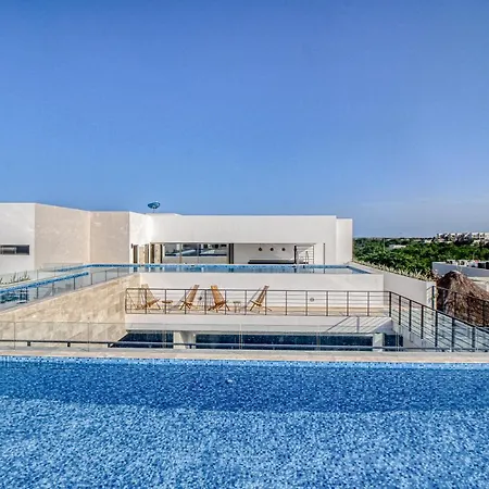 Brava Towers 306 At Aldea Zama Hotel